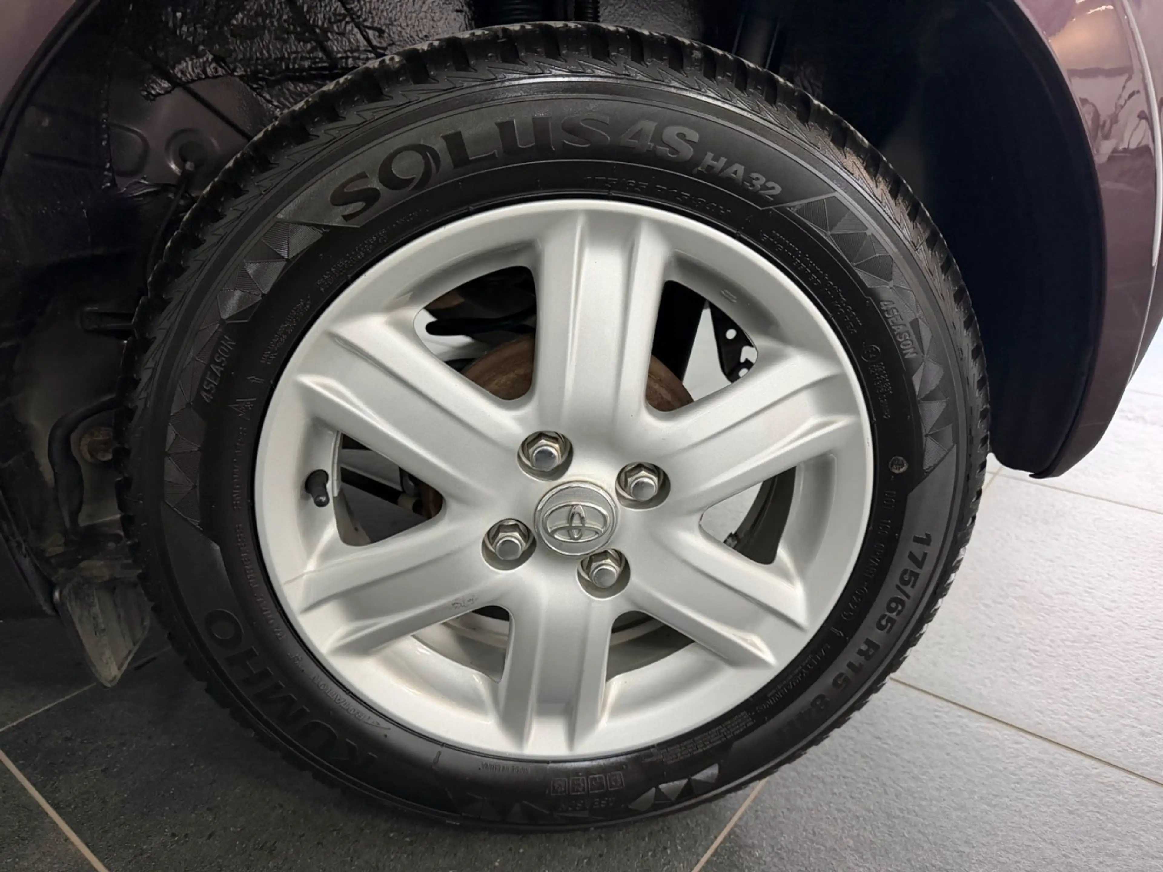 Toyota iQ 1.0 KLIMA 1.HAND — photo 12