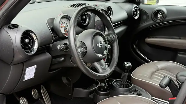 MINI Countryman view 12
