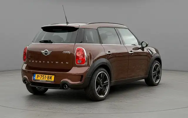 MINI Countryman view 9