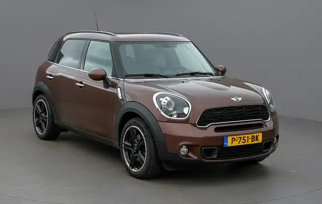 MINI Countryman view 5