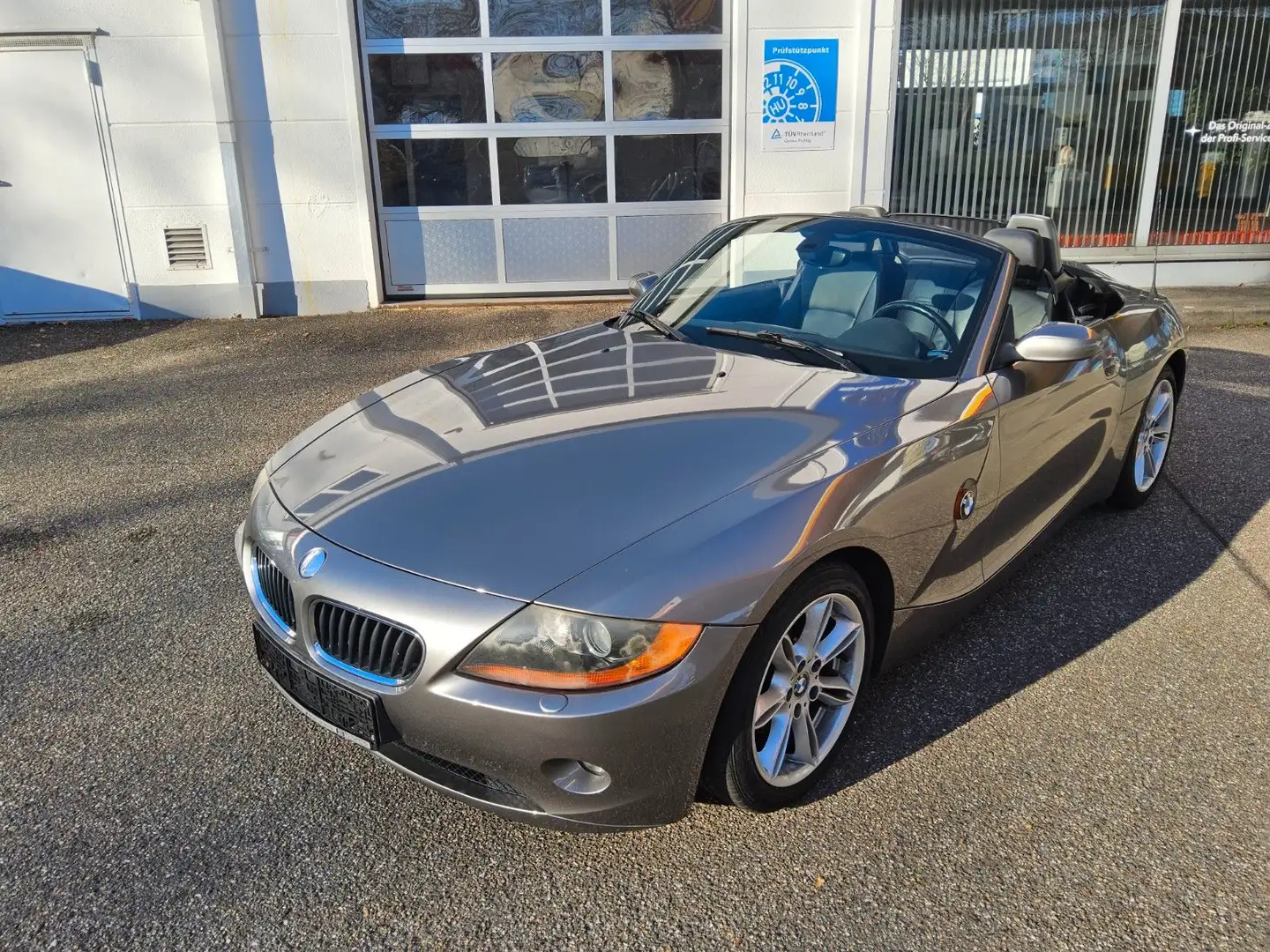 BMW Z4 Roadster 2.5i - 1