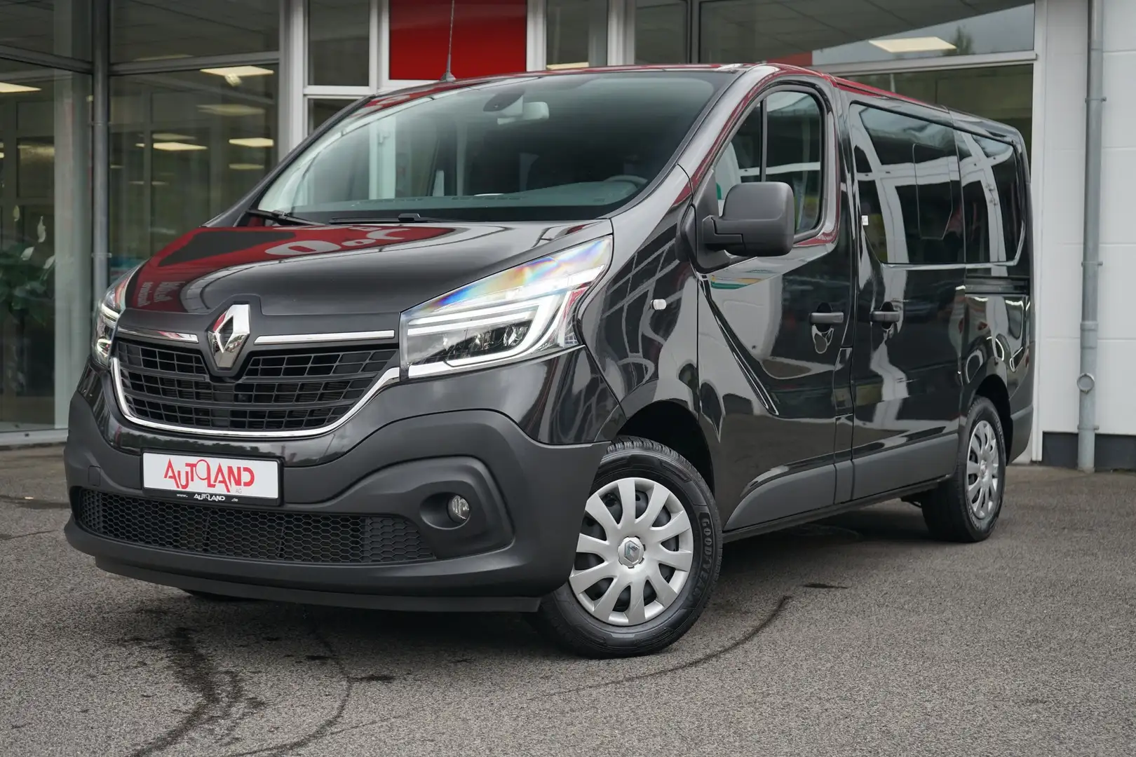Renault Trafic Combi 2.0 dCi L1H1 2,8t LED Navi Kamera Schwarz - 2
