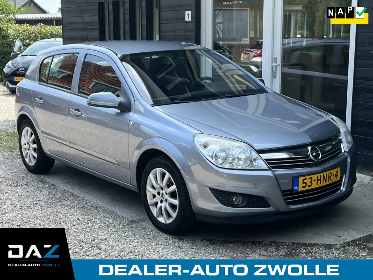 Opel Astra 1.6 Temptation Aut/Airco/Audio/Navi/Pdc/Lm Grijs - 1