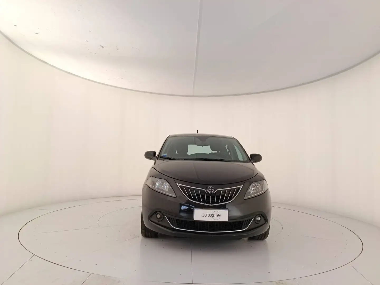 Lancia Ypsilon 1.0 FireFly Hybrid Gold Nero - 2