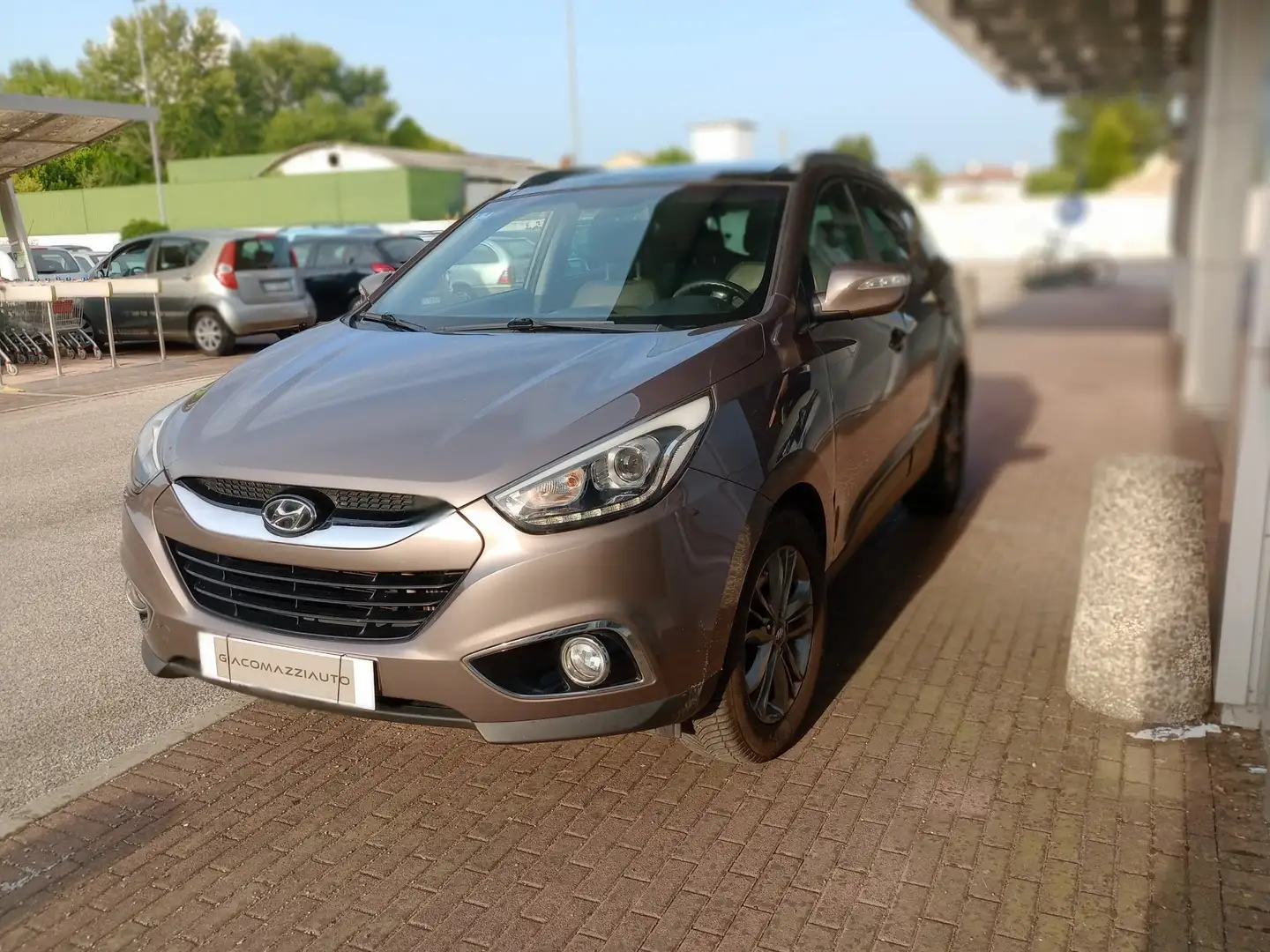 Hyundai iX35 2.0 crdi Comfort 4wd Grigio - 1