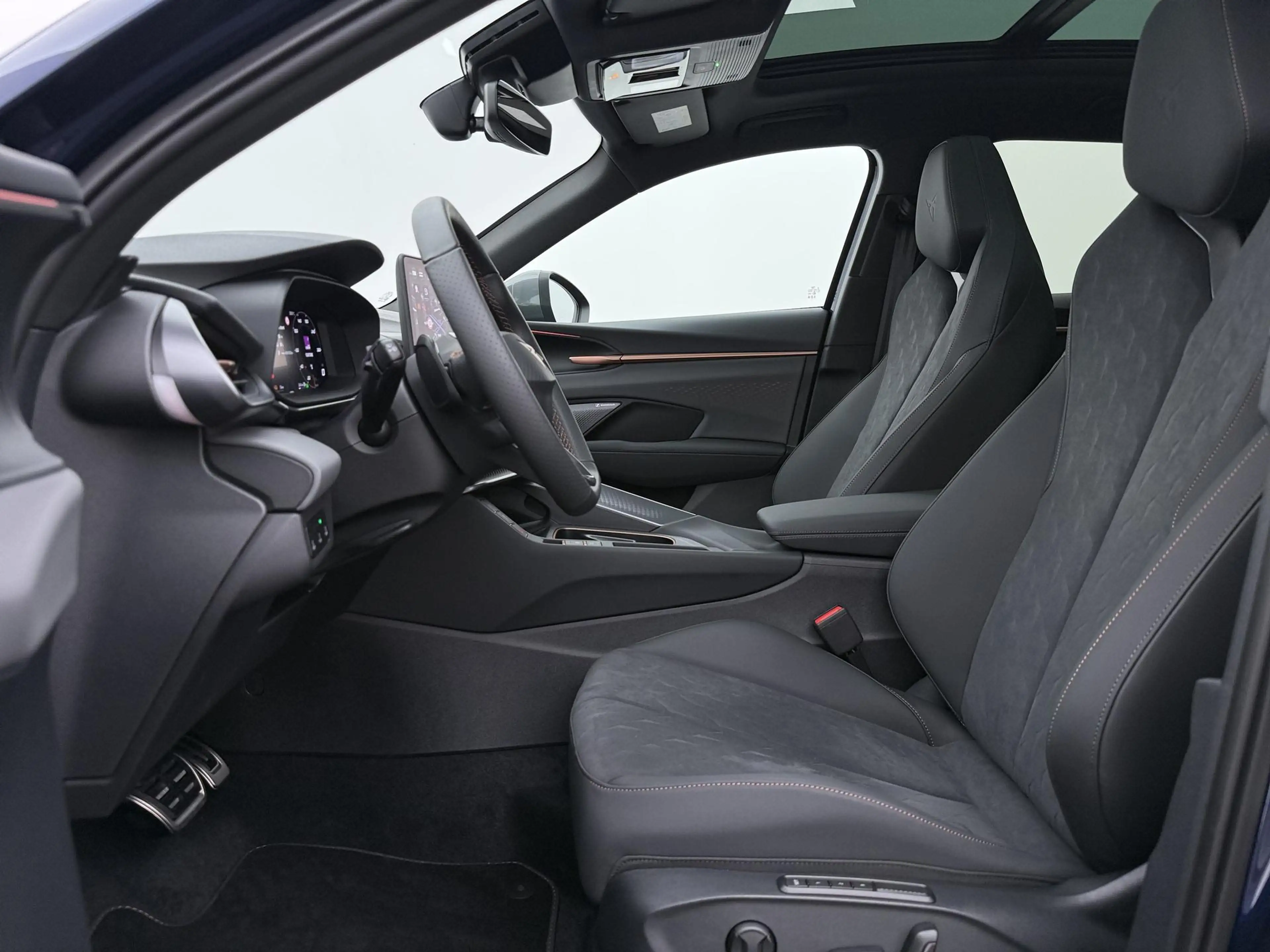 CUPRA Terramar 1.5 TSI e-Hybrid VZ 272 PK | Pano dak | Trekhaak | — photo 4