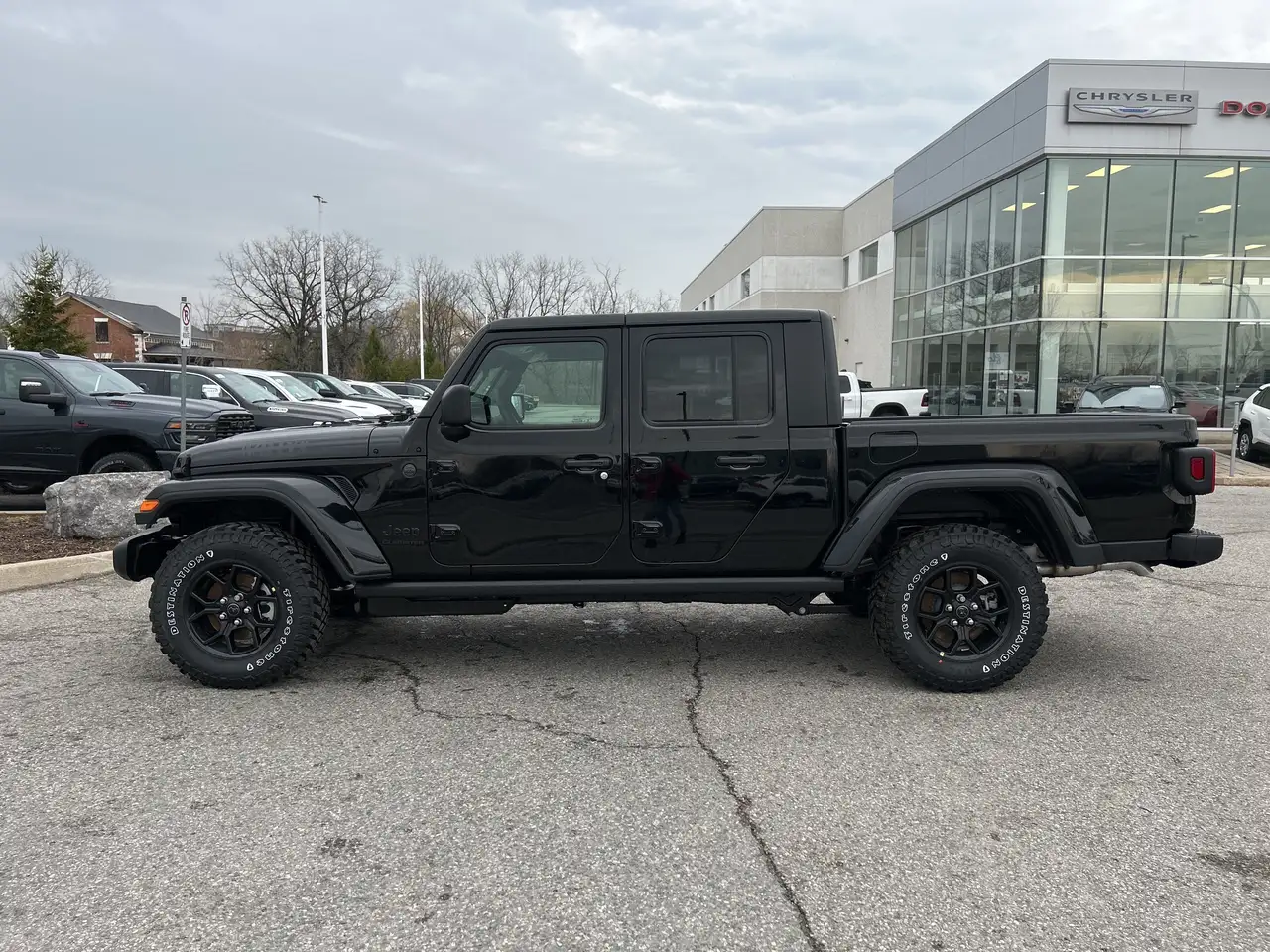 Jeep Gladiator снимка Jeep Gladiator