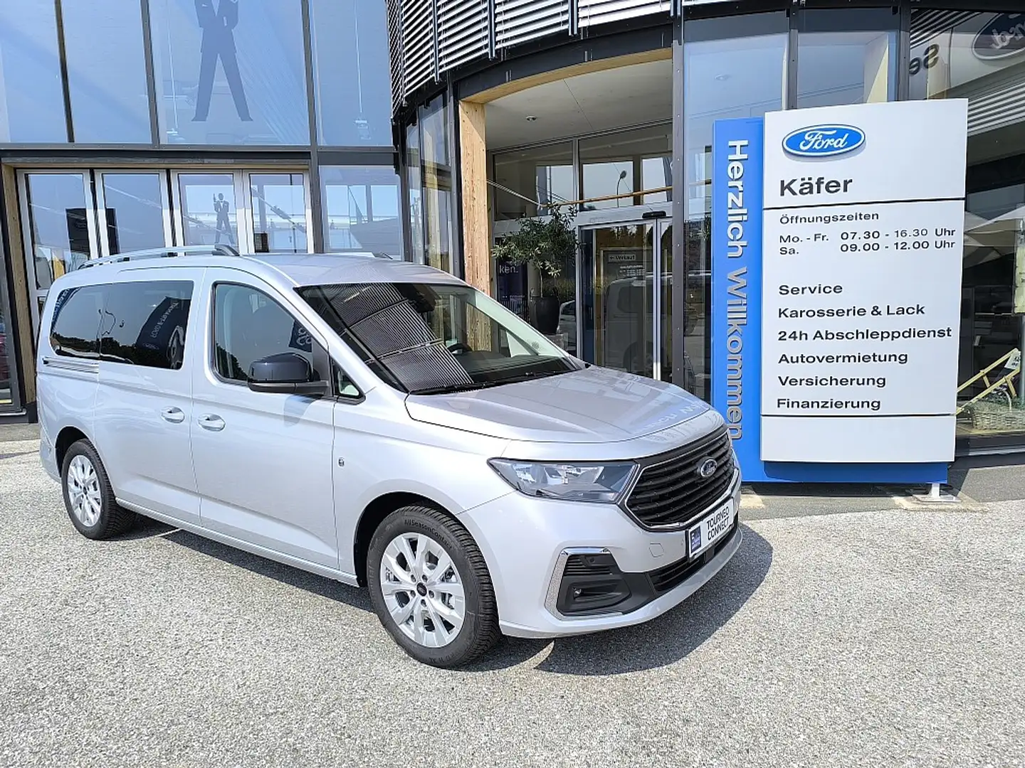 Ford Grand Tourneo Connect 1,5 EcoBoost L2 Titanium Aut. !!!7-Sitz... Silber - 1