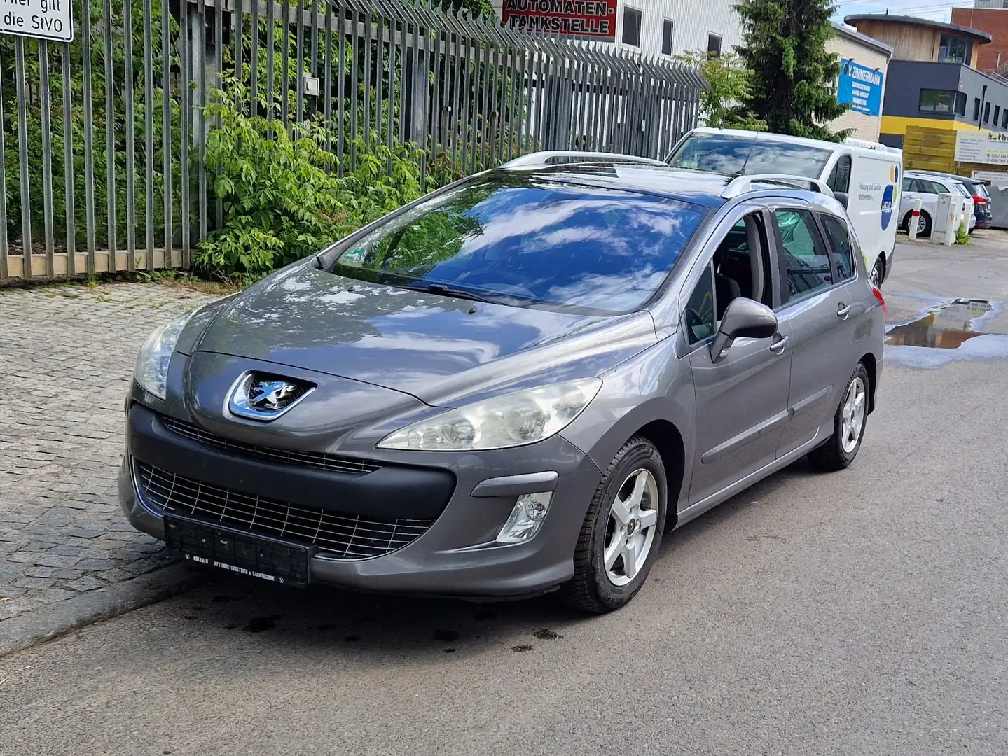 Peugeot 308 AUTOMATIC GETRIEBE-SEHR GEFLEGT-TUV NEU Vert - 1