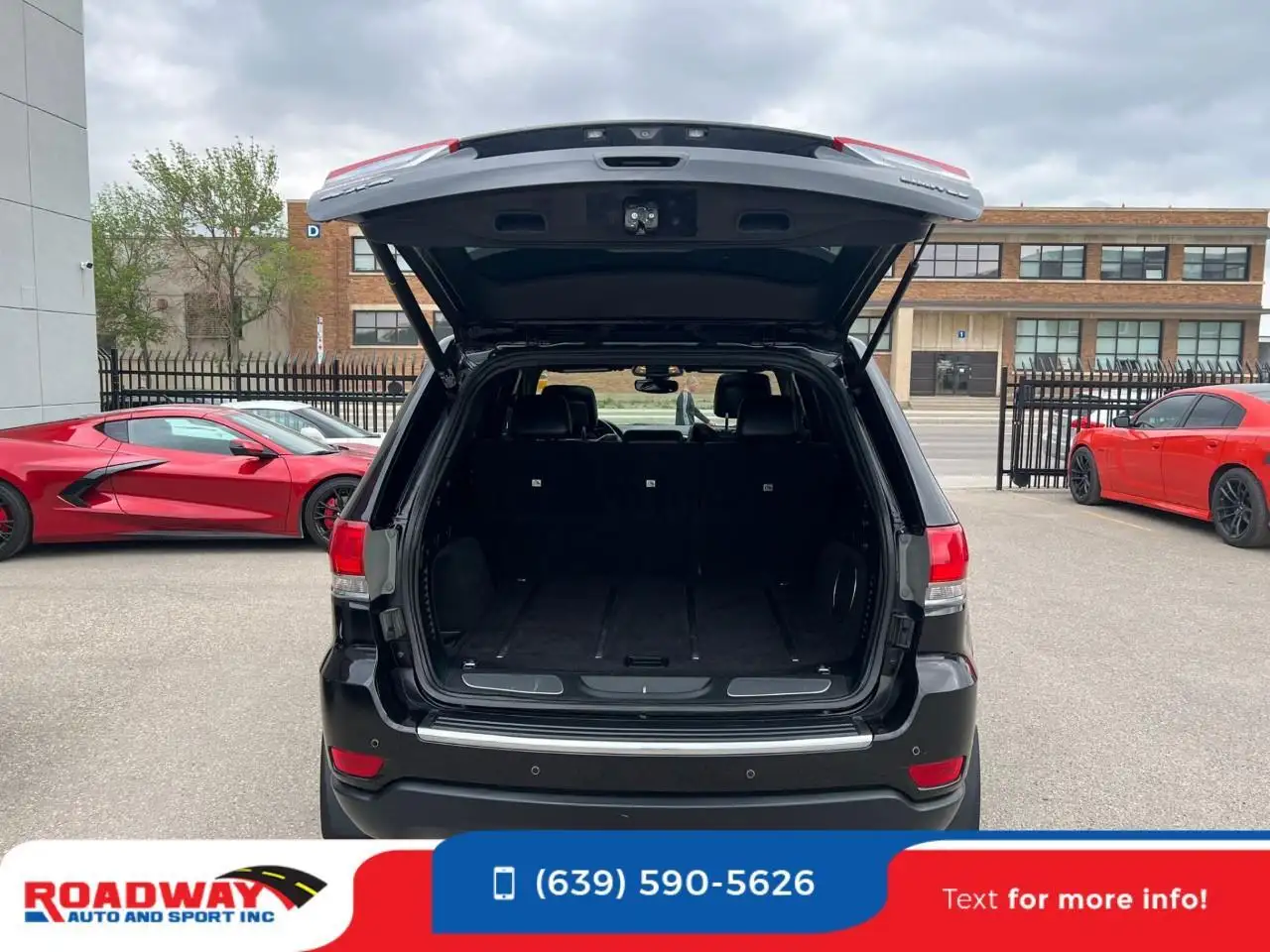 Jeep Grand Cherokee снимка Jeep Grand Cherokee