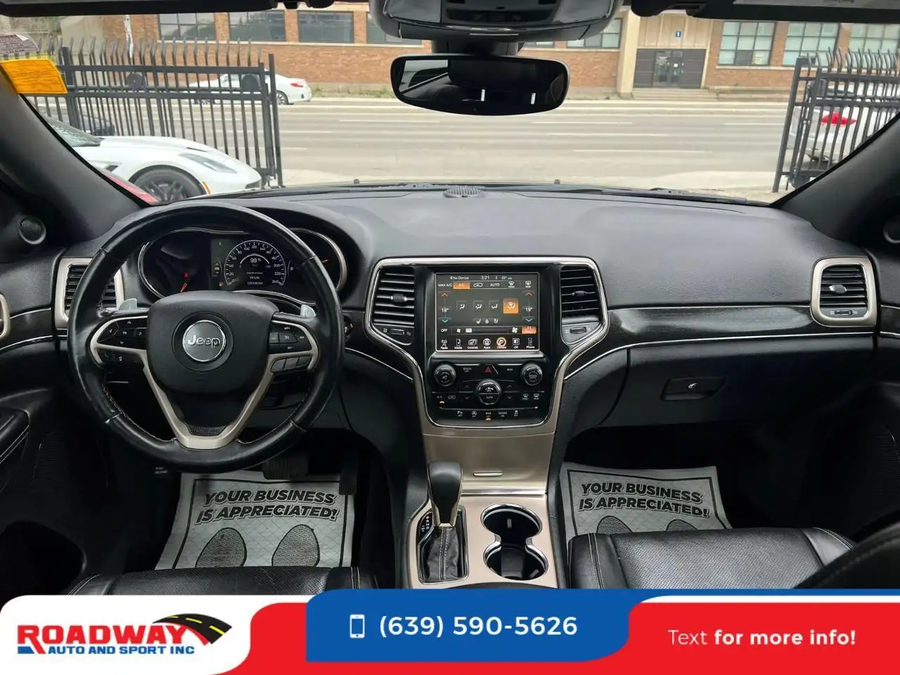 Jeep Grand Cherokee снимка Jeep Grand Cherokee