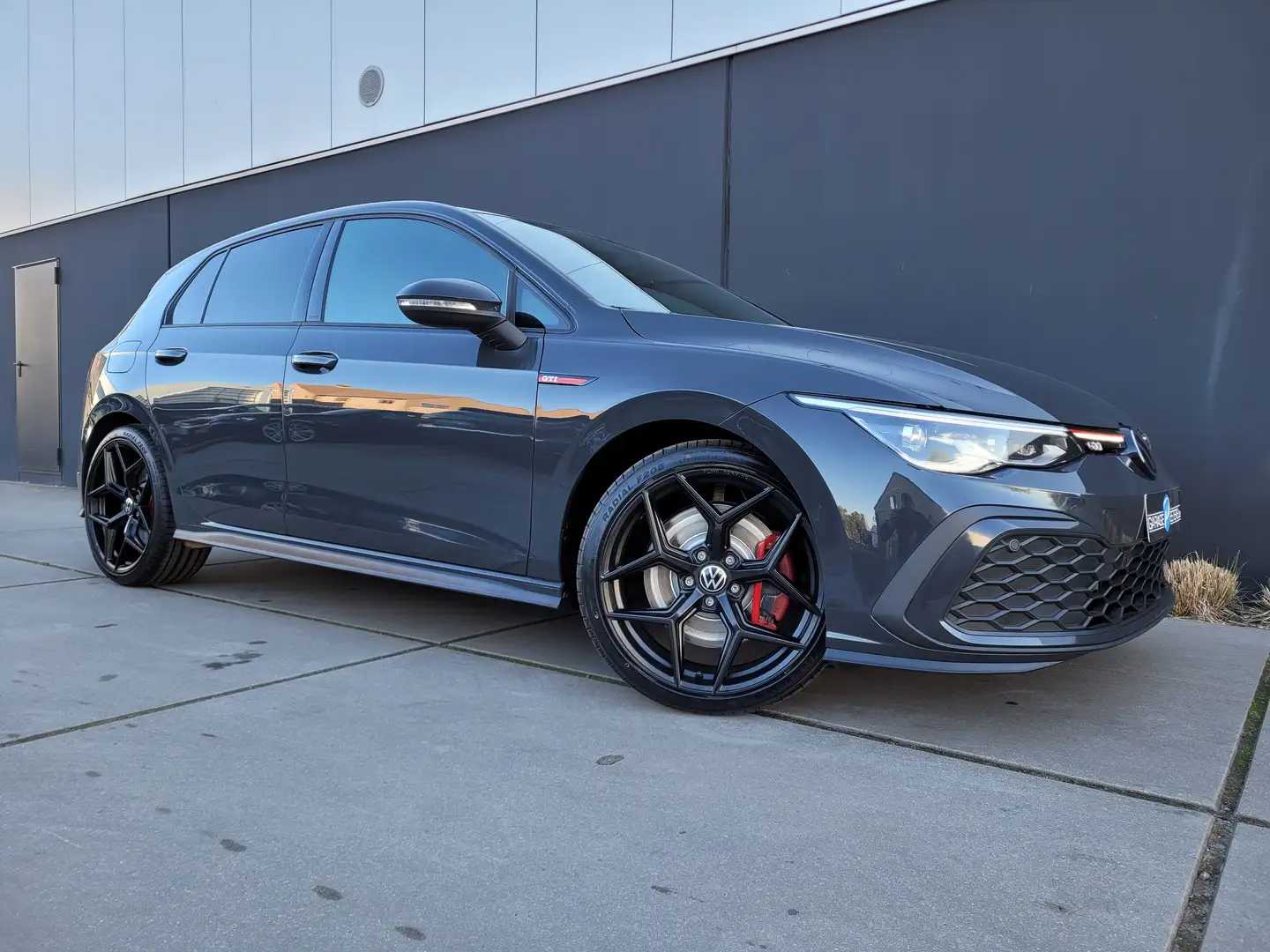 Volkswagen Golf GTI 2.0 TSI DSG *NAVI*APPLE CARPLAY*SFEERVERLICHTING* Gris - 1