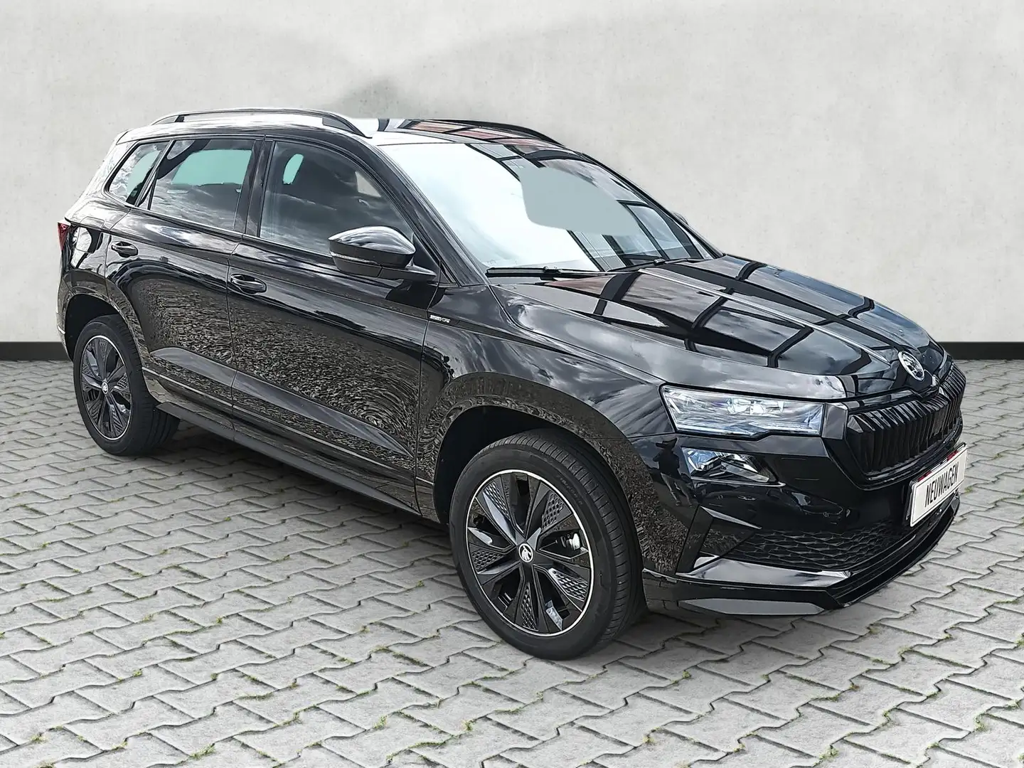 Skoda Karoq 1.5 TSI DSG Sportline / ACC / 4J.Garantie Fekete - 2