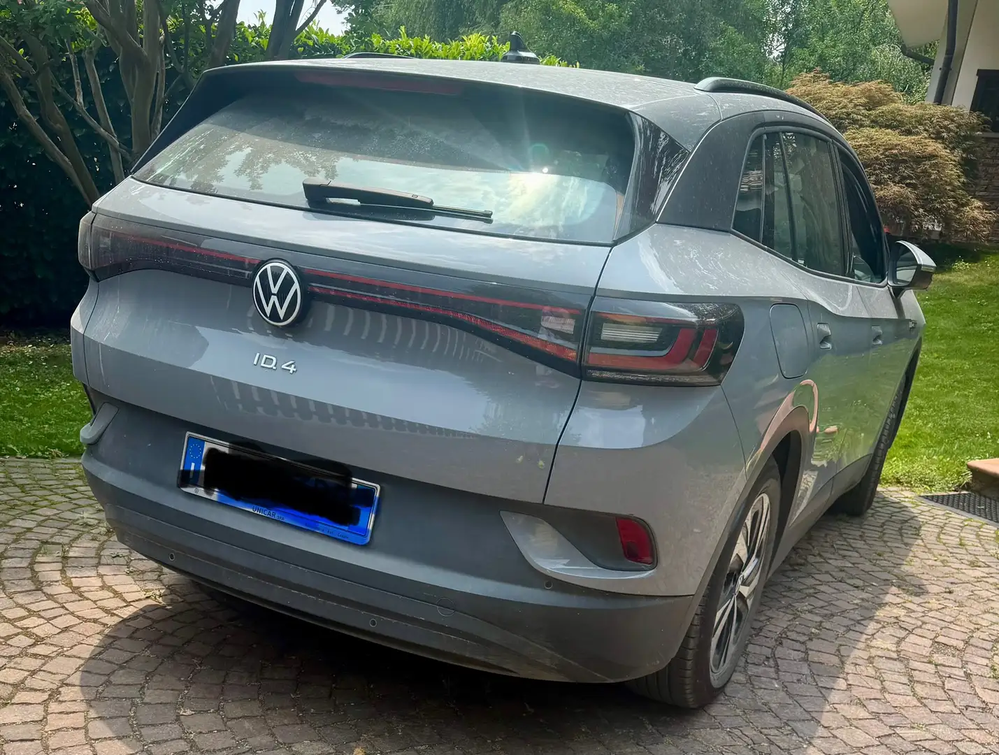 Volkswagen ID.4 Pure Grigio - 2