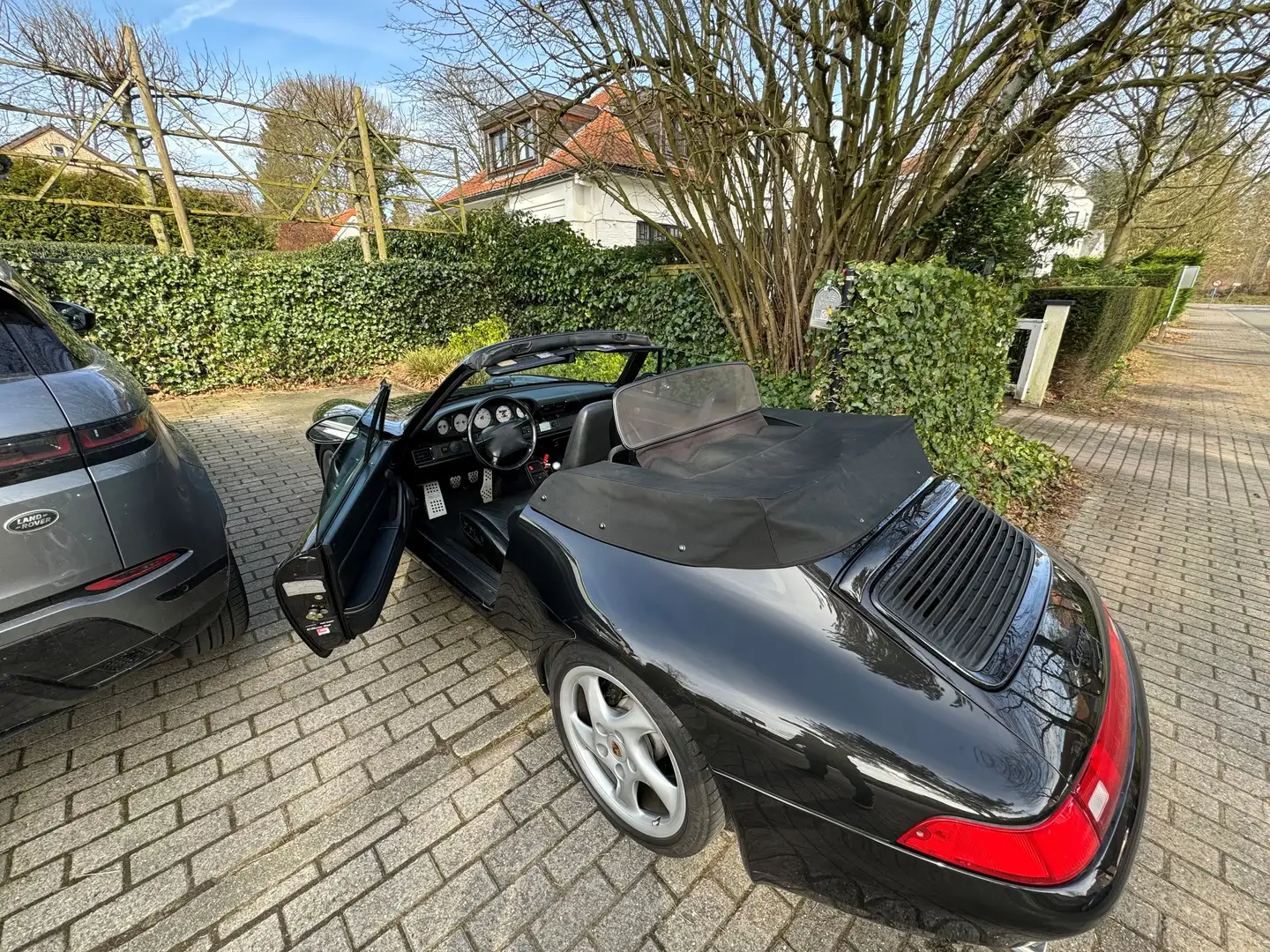Porsche 993 Cabriolet 2 Negro - 1