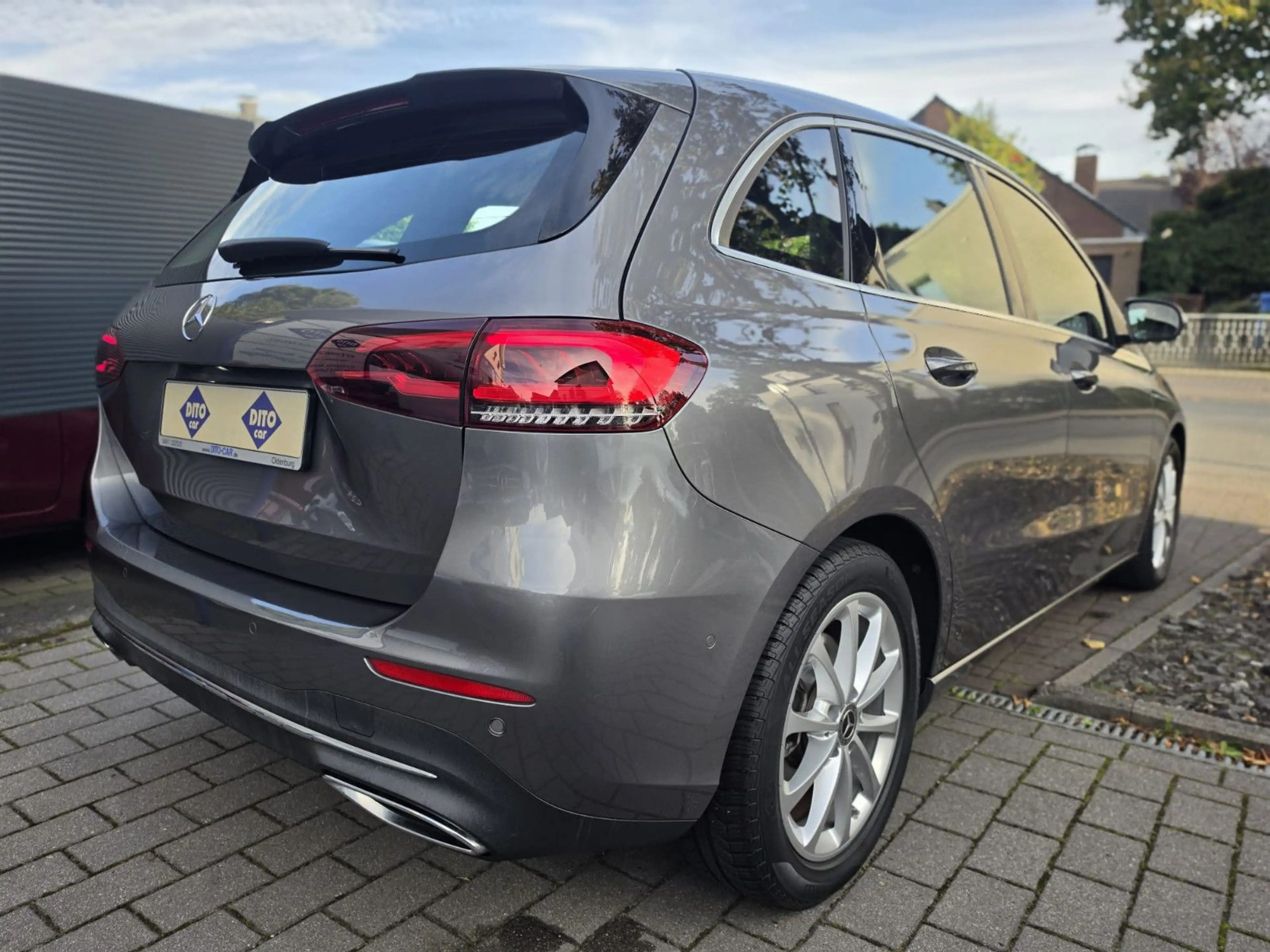 Mercedes-Benz B 200 AMBIENTE/PROGRESSIVE/RFK/LED — photo 2