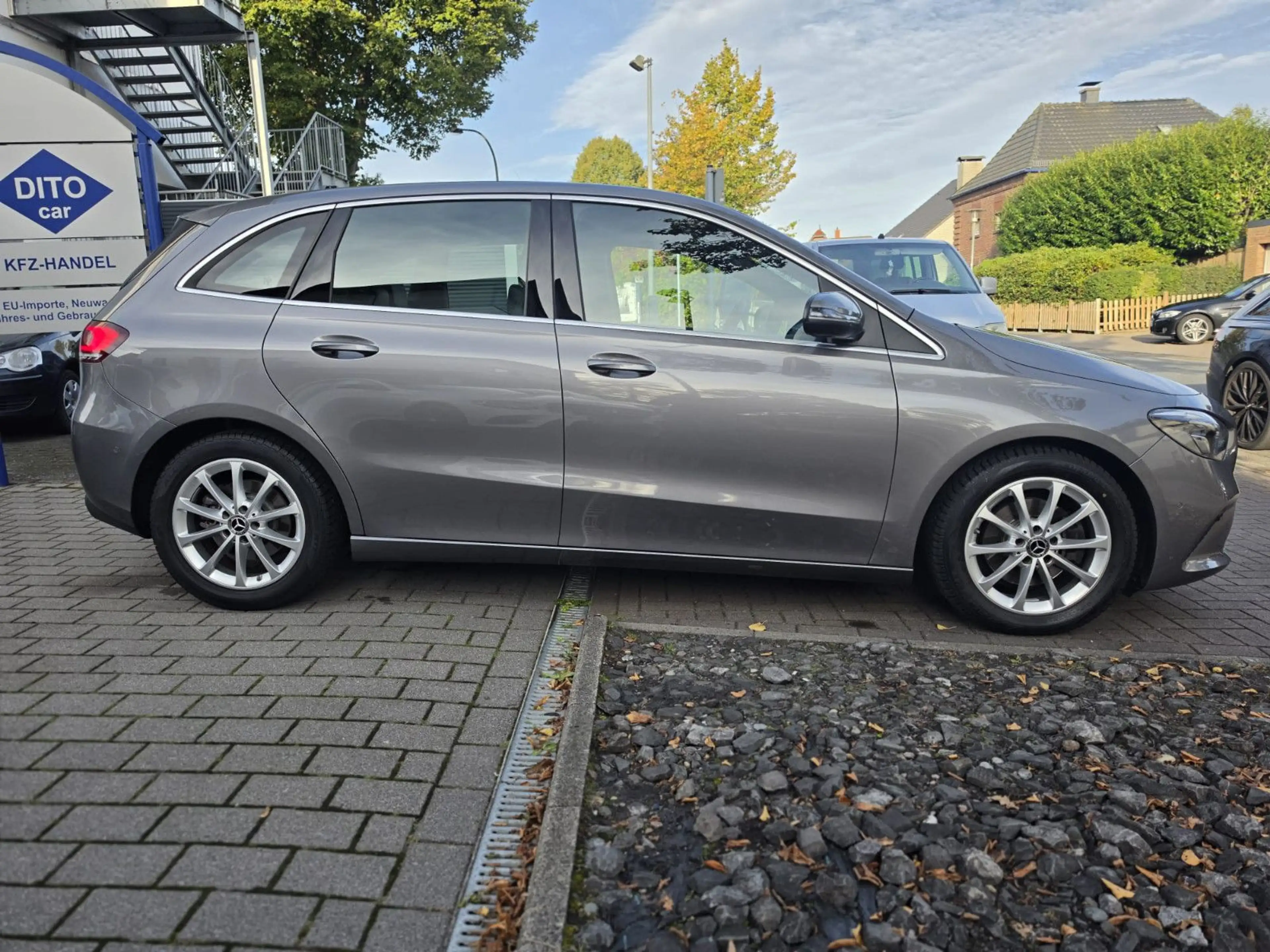 Mercedes-Benz B 200 AMBIENTE/PROGRESSIVE/RFK/LED — photo 6