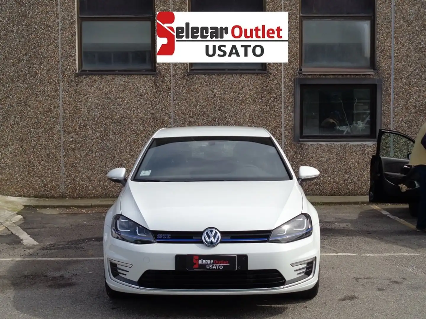 Volkswagen Golf GTE 1.4 TSI DSG 5p. Plug-In-Hybrid Bianco - 2