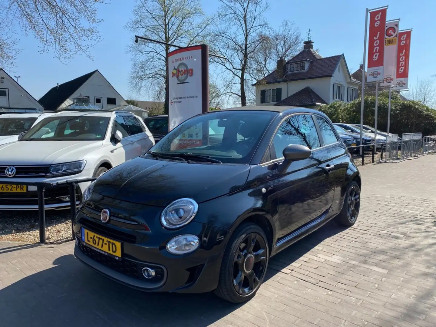 Fiat 500C 1.2 S CABRIO / CRUISE CTR. / AIRCO / RADIO / 16'' Zwart - 1