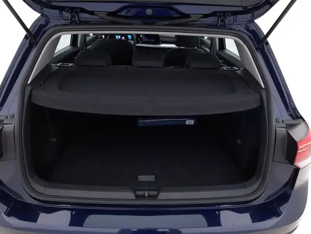 Volkswagen Golf view 14
