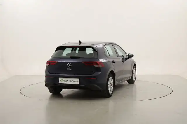 Volkswagen Golf view 5
