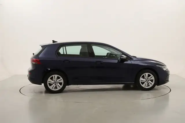 Volkswagen Golf view 6