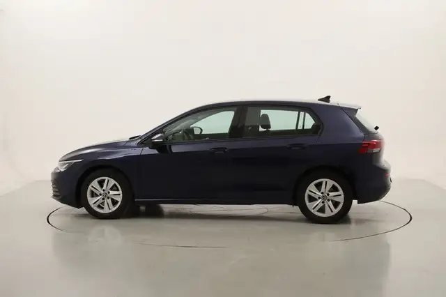 Volkswagen Golf view 2