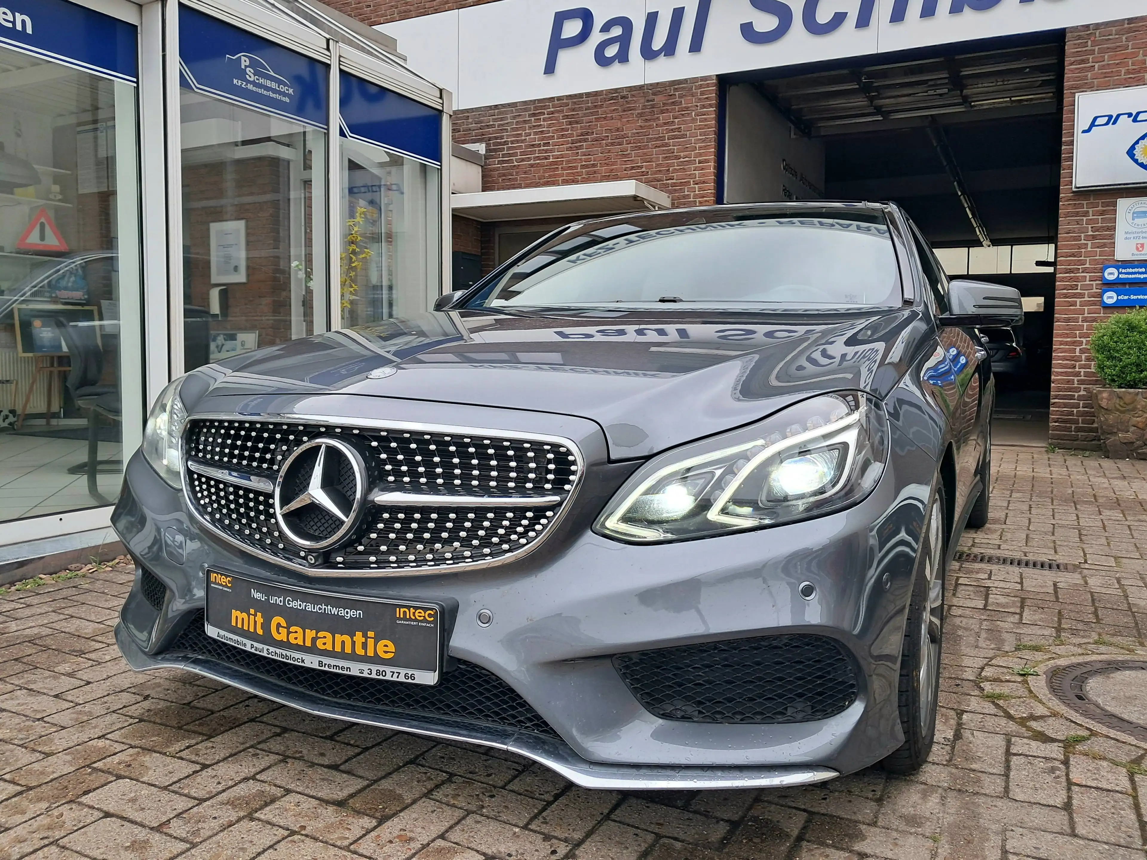 Mercedes-Benz E 350 E 350 CGI | V6 | LED Lights | Vollausstattung — photo 2