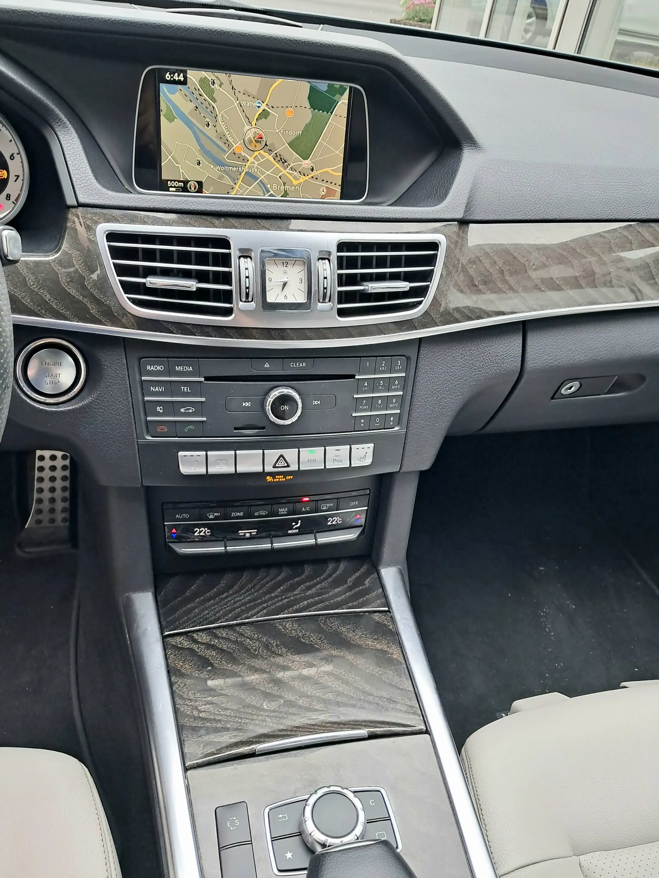 Mercedes-Benz E 350 E 350 CGI | V6 | LED Lights | Vollausstattung — photo 14