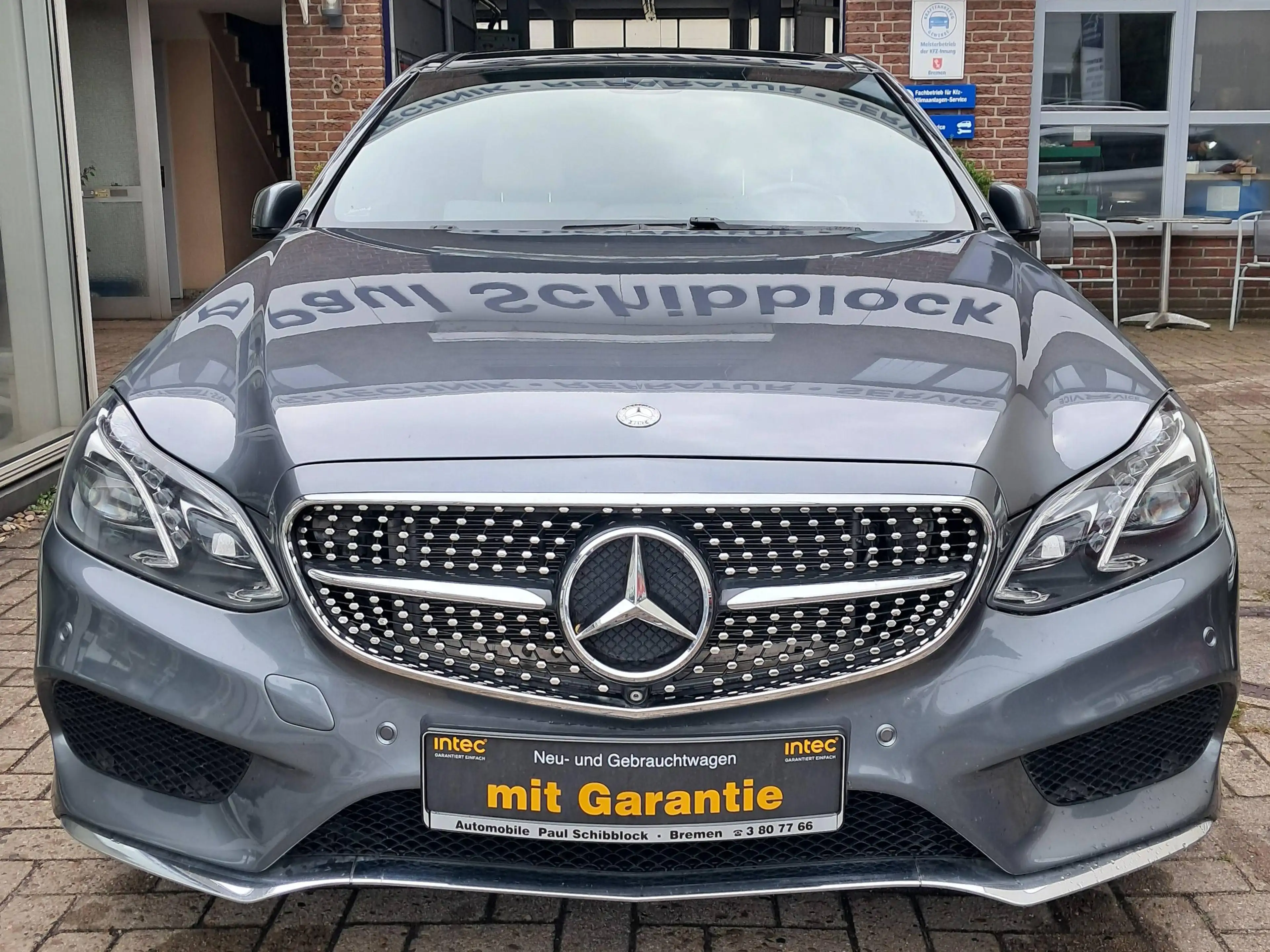 Mercedes-Benz E 350 E 350 CGI | V6 | LED Lights | Vollausstattung — photo 4