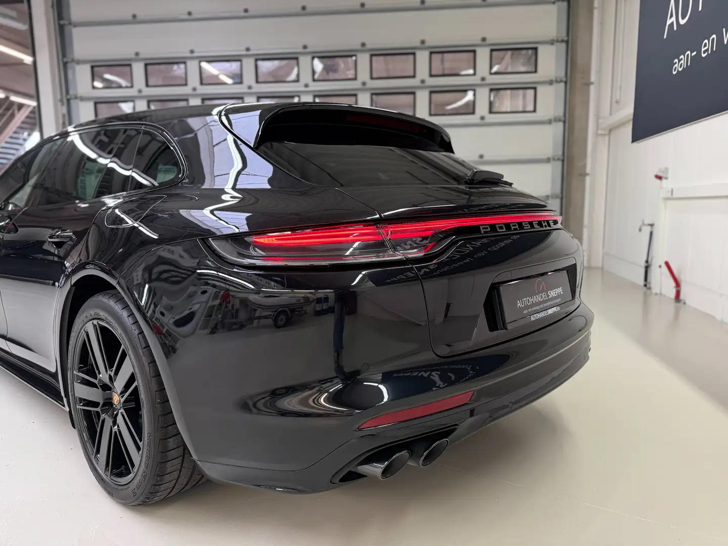Porsche Panamera Panamera 4E-Hybrid Sport Turismo -Platinum! Full! Schwarz - 2