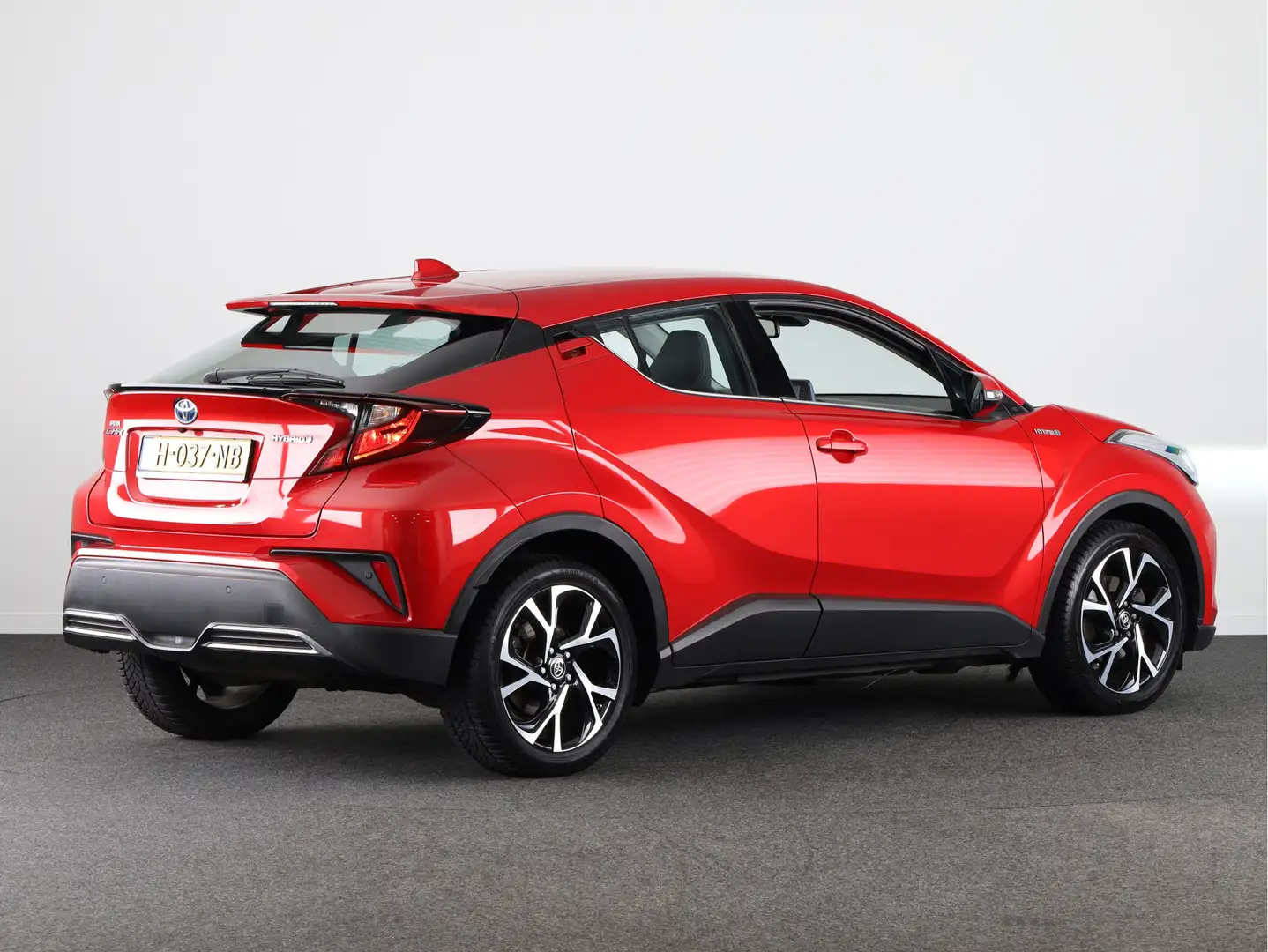 Toyota C-HR 2.0 Hybrid Dynamic | Parkeersensoren V+A | NL-Auto Rouge - 2