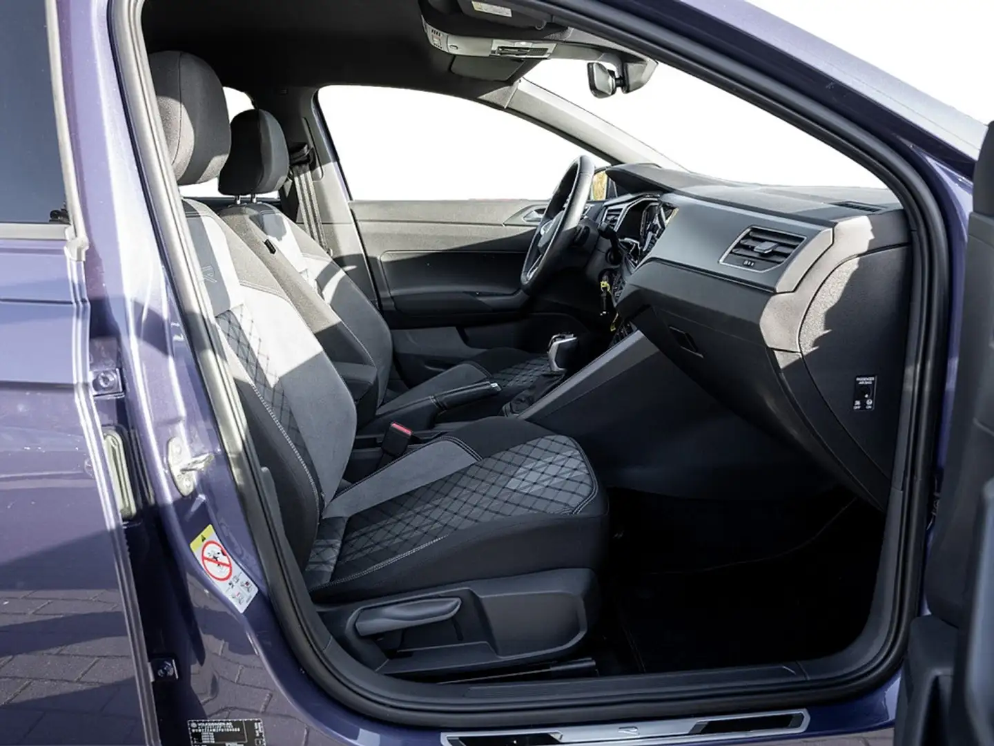 Volkswagen Polo 1.0 TSI R-Line NAVI KAM MATRIX PDC KLIMA Violett - 2