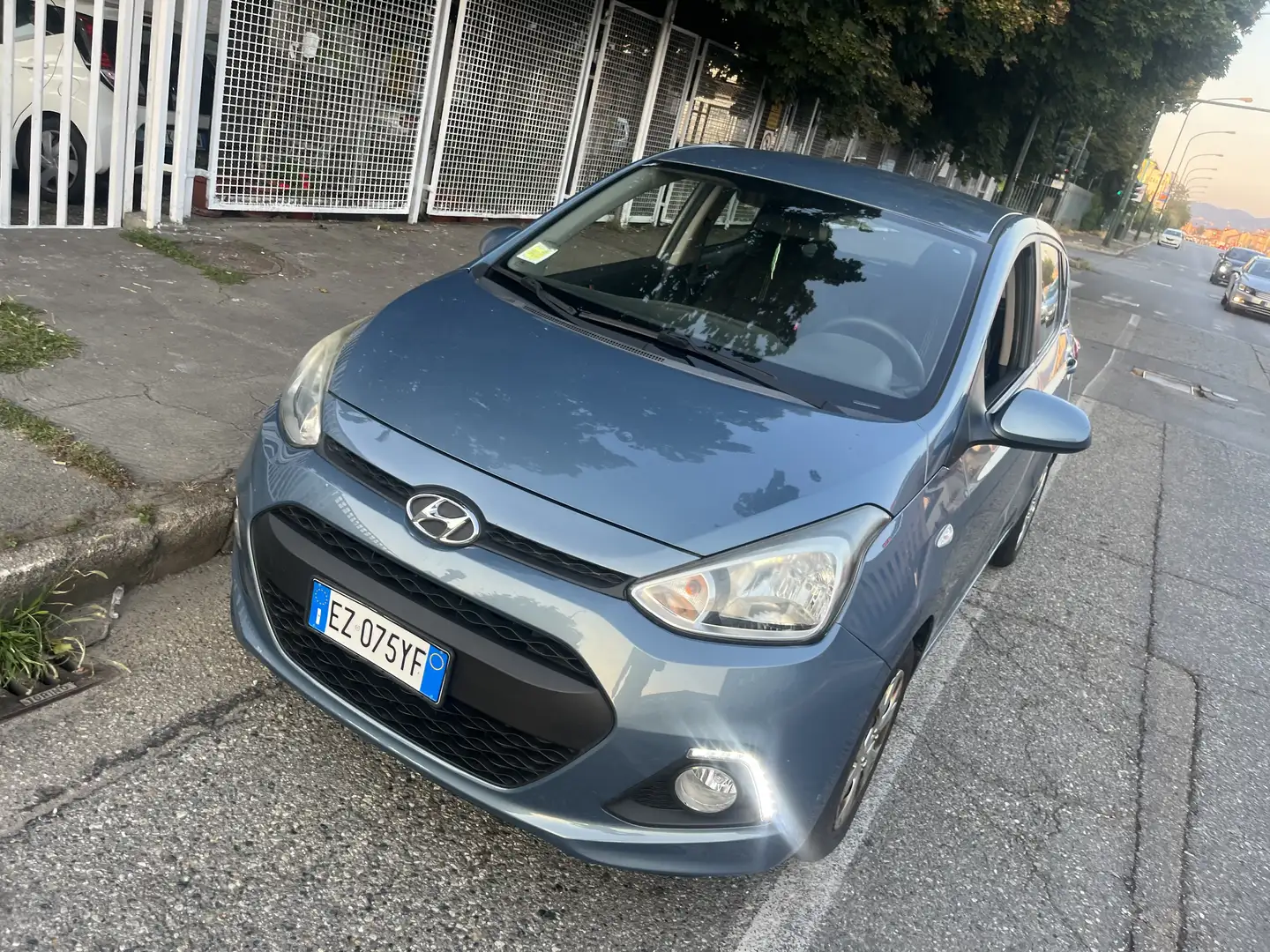 Hyundai i10 1.2 Dynamic - 1
