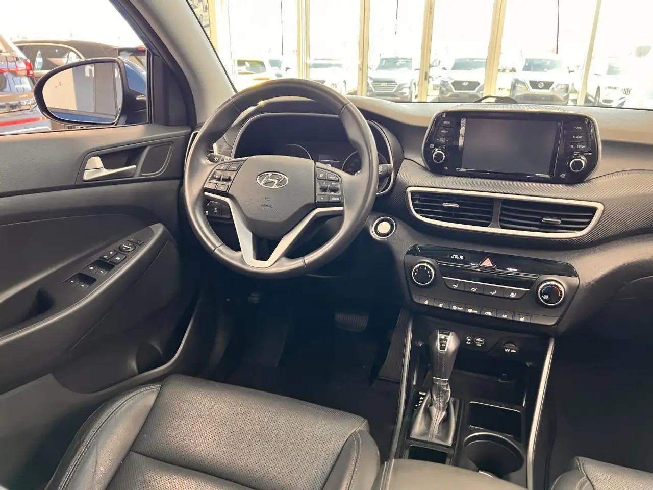 Hyundai TUCSON снимка Hyundai TUCSON