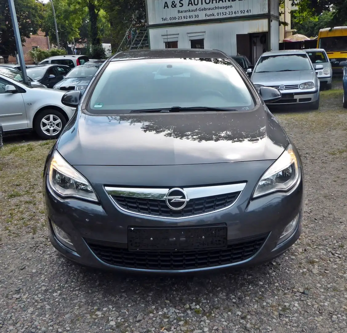 Opel Astra J Lim.TURBO/ Design Edition /TÜV/AU 03/27 Gris - 2