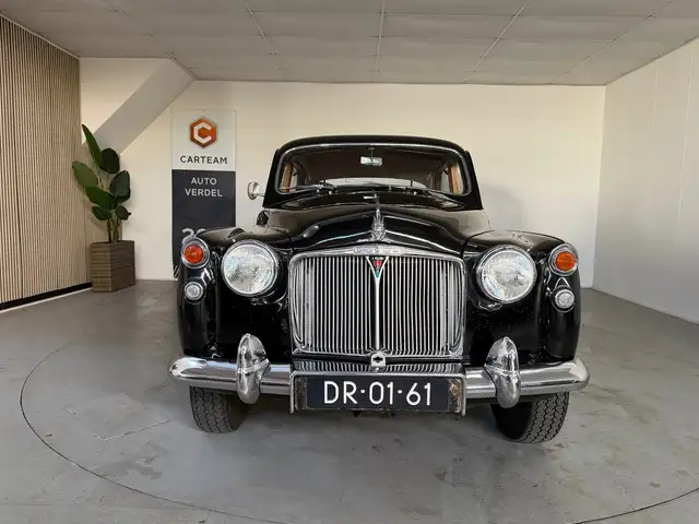 Rover 100 view 6