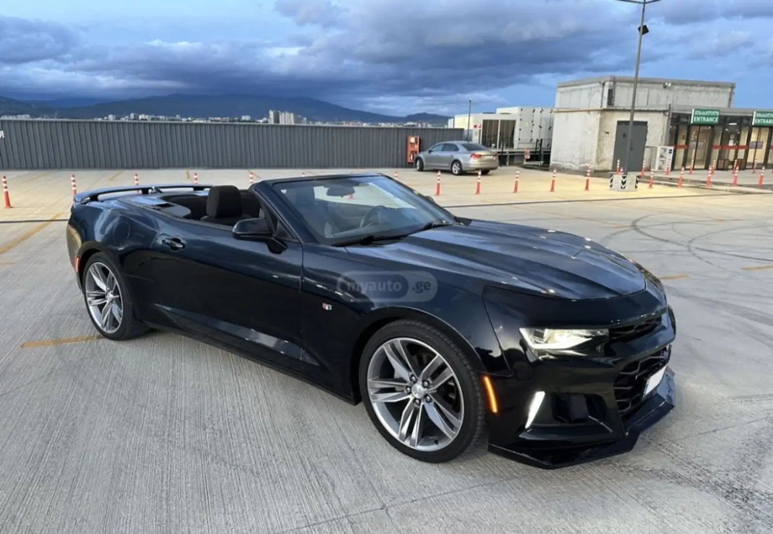 Chevrolet Camaro Cabrio Aut. Grigio - 2