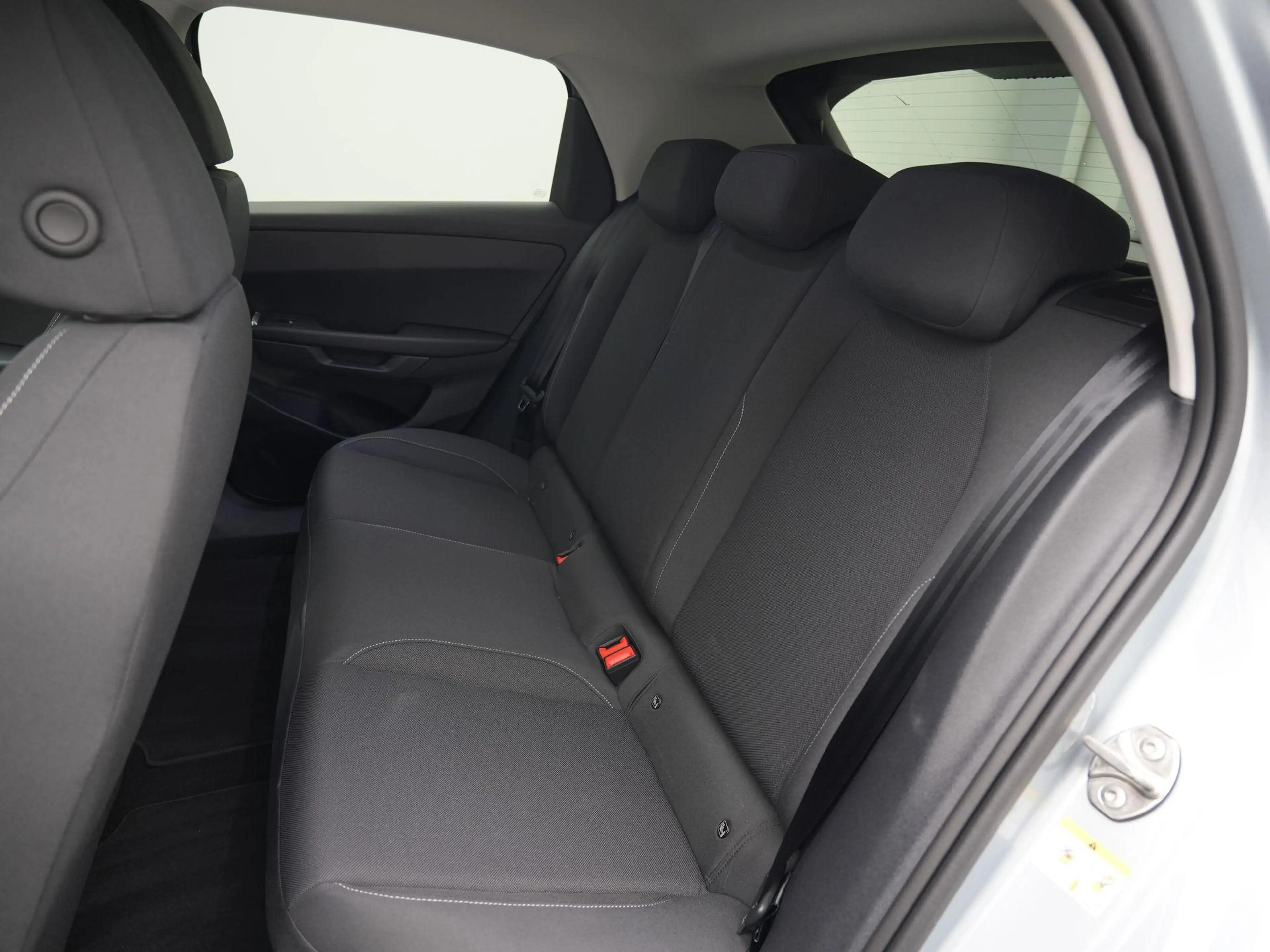 Volkswagen ID. Polo Life First Edition 52 kWh 211pk | Navigatiesysteem — photo 9