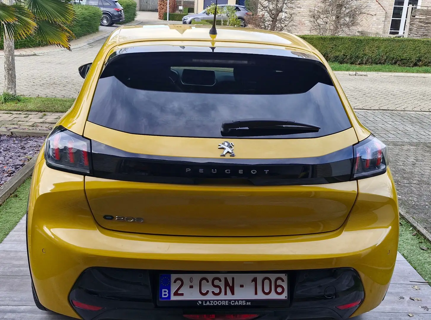 Peugeot e-208 208 Elektromotor 136 Allure Pack Jaune - 2