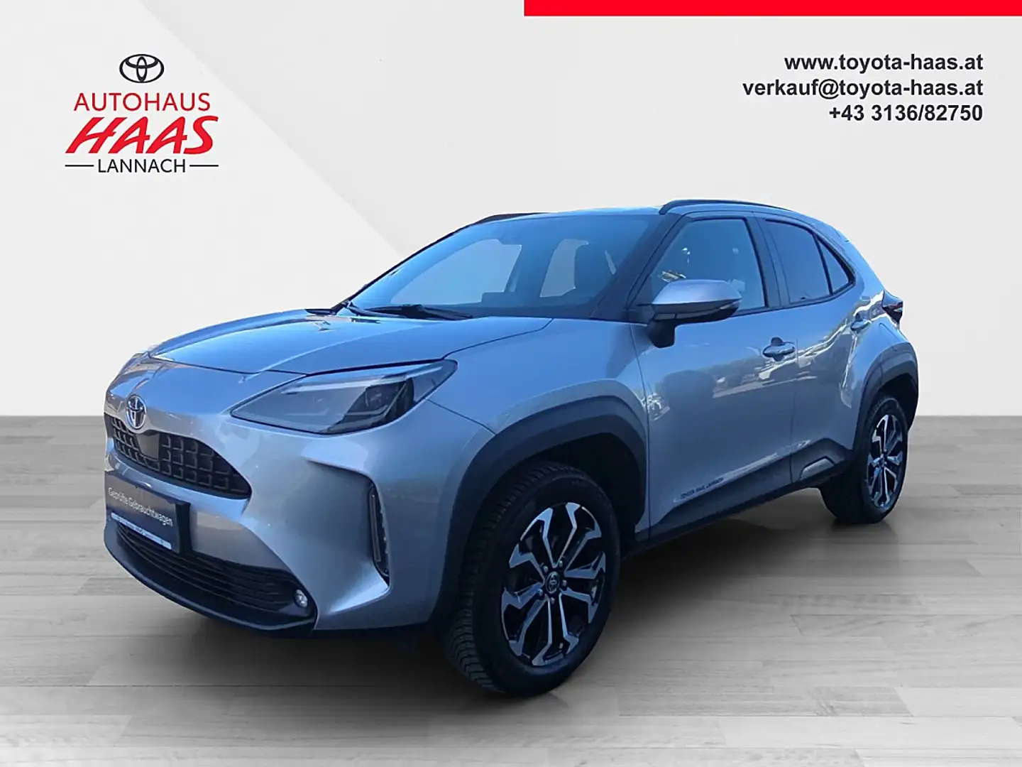 Toyota Yaris Cross 1,5 VVT-i Hybrid Active Drive Aut.+Winterpaket Silber - 1