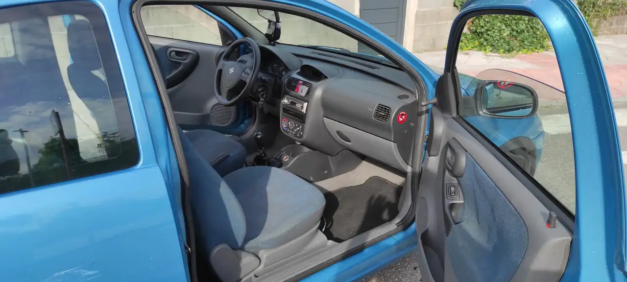 Opel Corsa 1.2 16v Comfort, foto 7