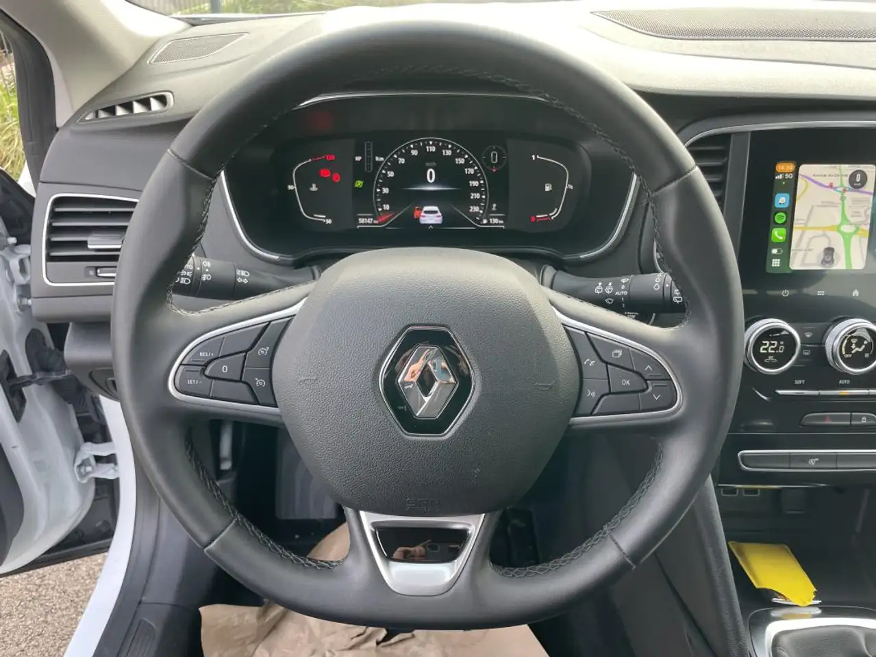 Renault Megane Berline — photo 17