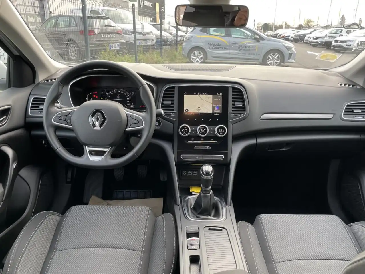 Renault Megane Berline — photo 14