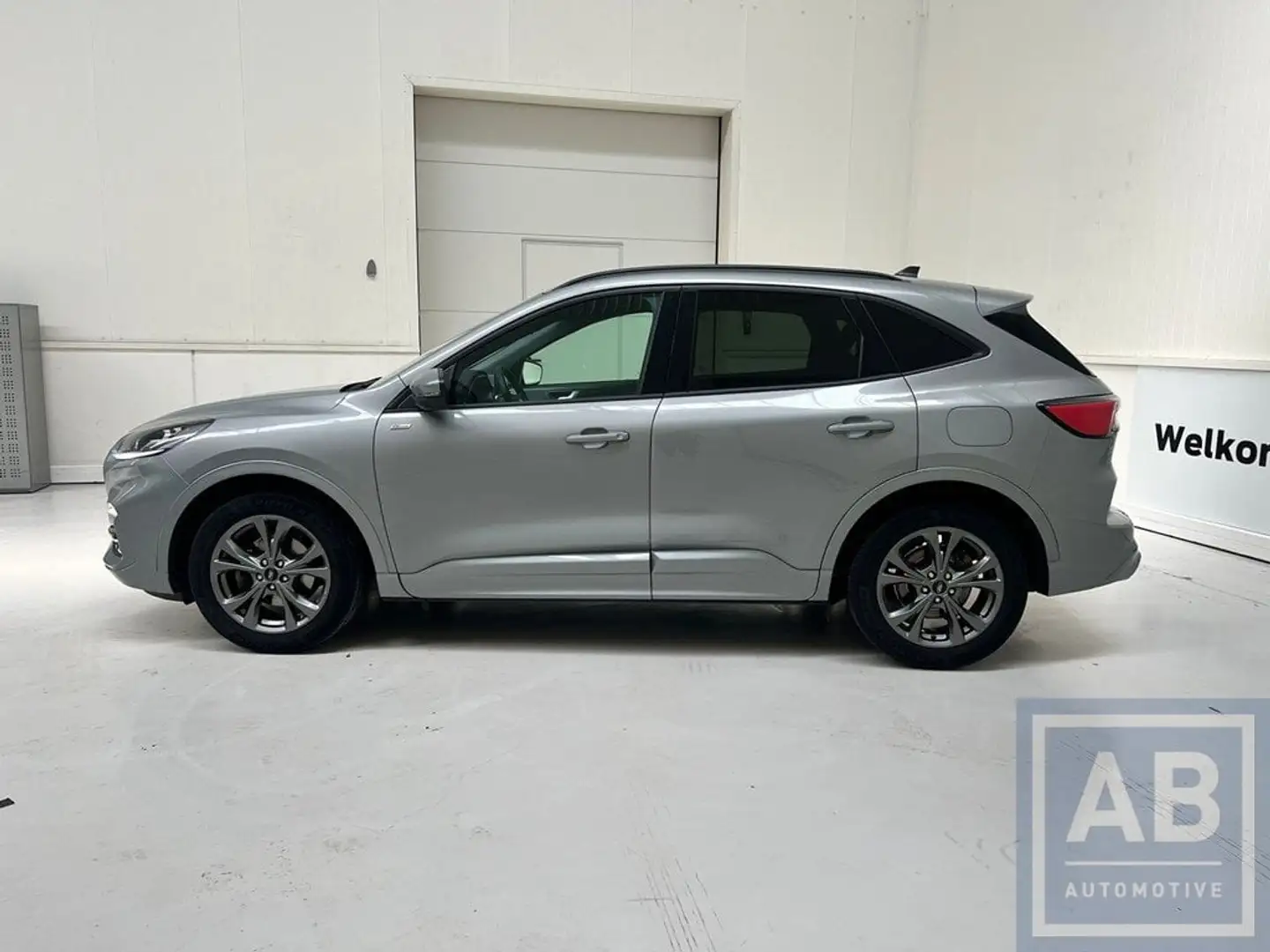 Ford Kuga EcoBoost ST-Line X Grijs - 2