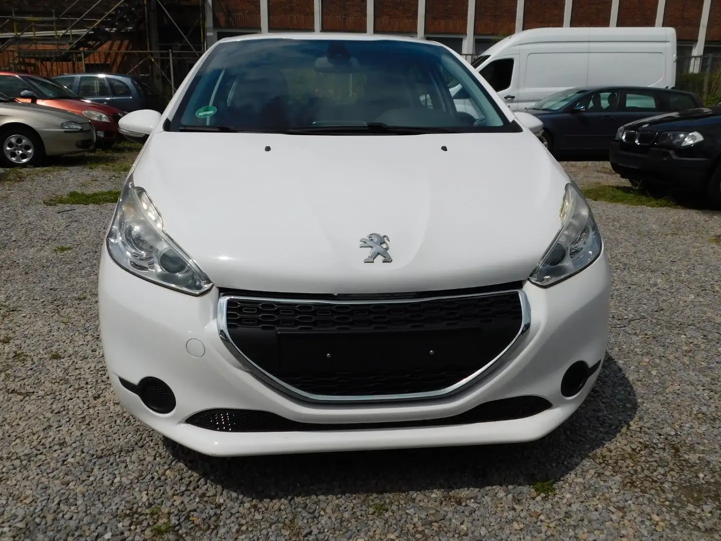Peugeot 208 Active 1.2 VTi/PureTech,Zahnriemen Neu Weiß - 2