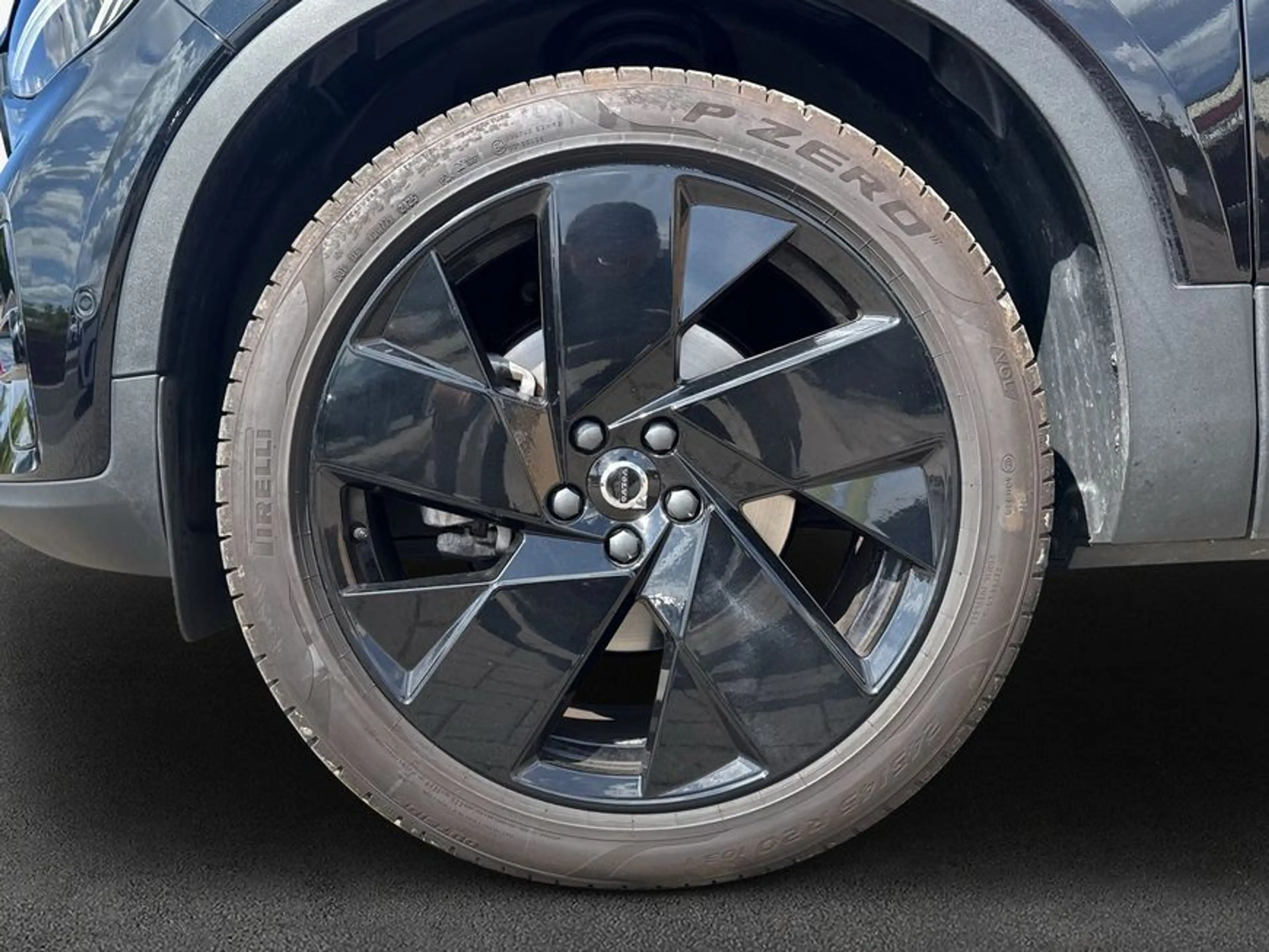 Volvo XC40 XC40 B3 B DKG Plus Black Edition — photo 7