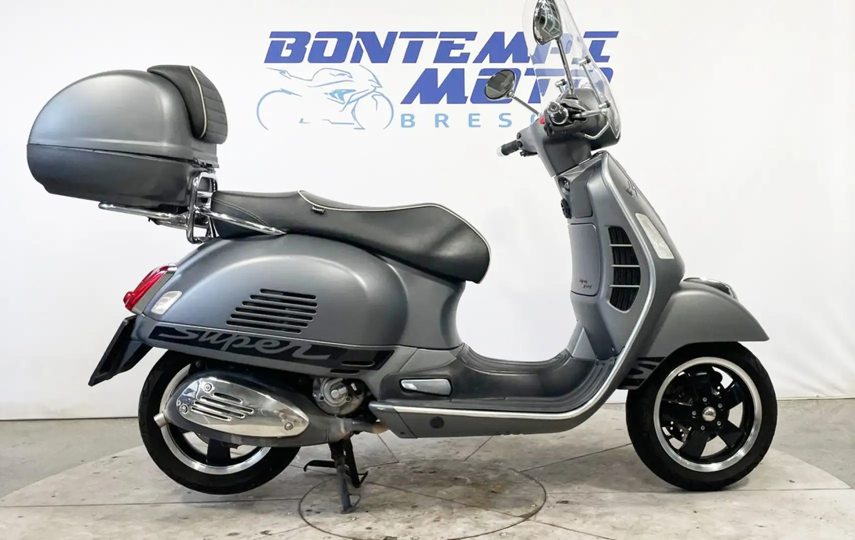 Vespa GTS 300 SuperSport 2016 SUPER SPORT + BAULETTO Grigio - 1