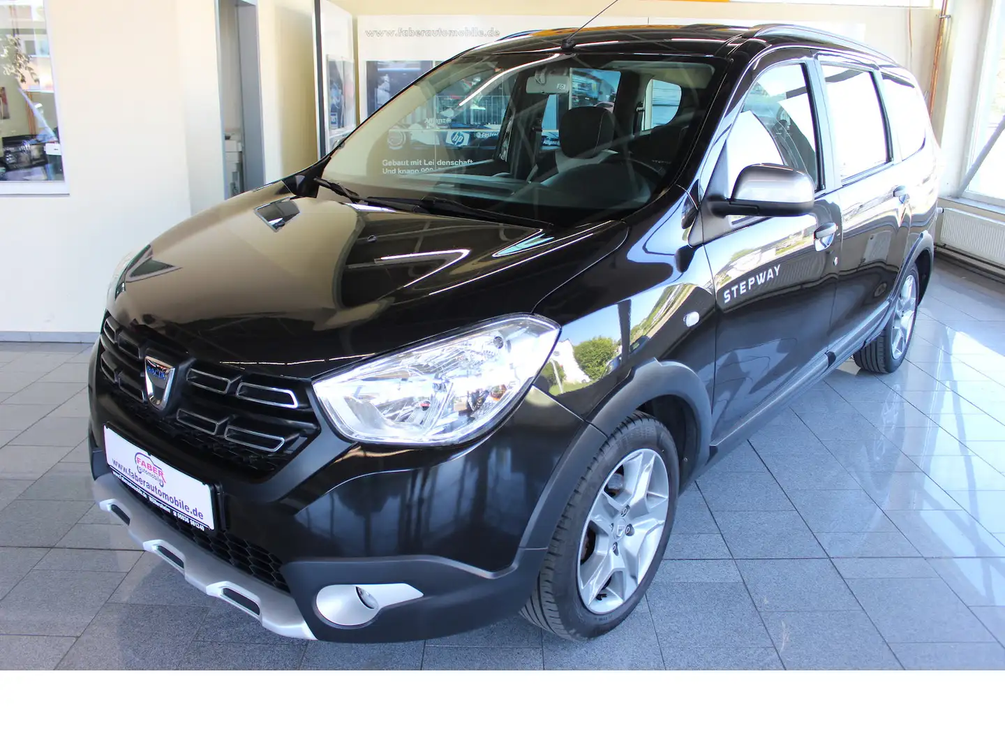 Dacia Lodgy Stepway,Kamera,Sitzheizung,Navi,Telefon Schwarz - 1