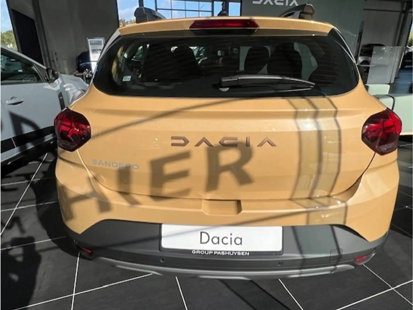 Dacia Sandero STEPWAY EXTREME+ ECO-G 100 Beige - 2